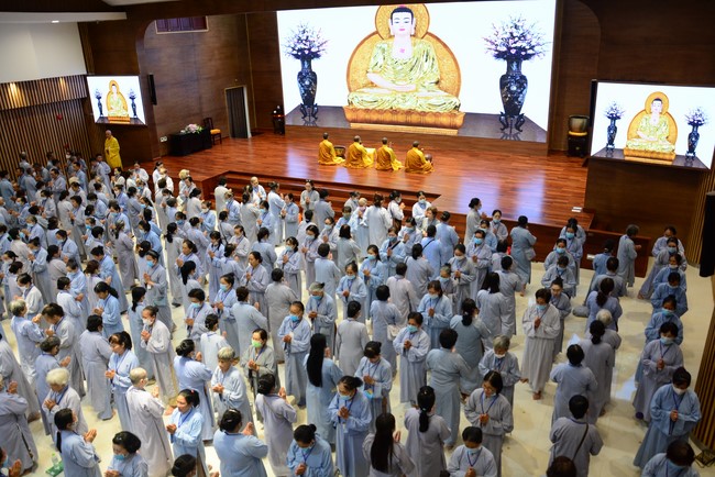 Dharma Talk “Peaceful place to stop ” – The 96th Seven-Day Retreat